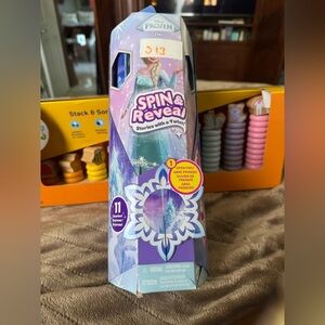 Frozen Spin & Reveal Kids One Piece - Purple
